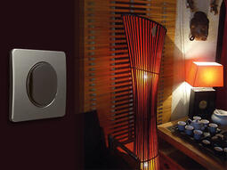 Des commandes sans fil faciles à poser et à déplacer