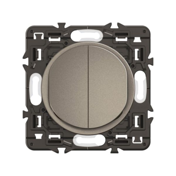 Double interrupteur ou va-et-vient lumineux 10A (voyant fourni) Céliane - Titanium avec support, à équiper d'une plaque