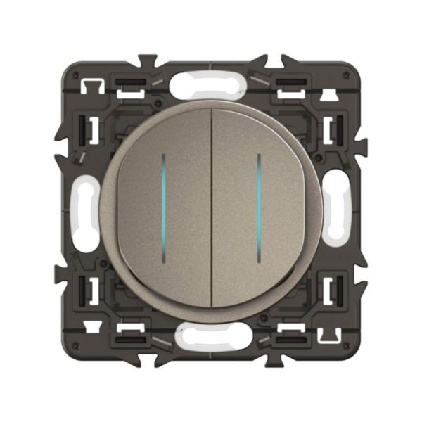 Double interrupteur ou va-et-vient témoin 10A (voyant fourni) Céliane - Titanium avec support, à équiper d'une plaque