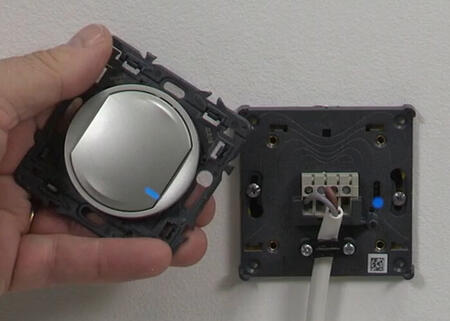 04 associer cde ss fil sortie cable cwn 700x500