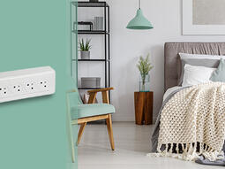 Comment remplacer une ancienne prise apparente par des prises précâblées Mosaic Surface ?