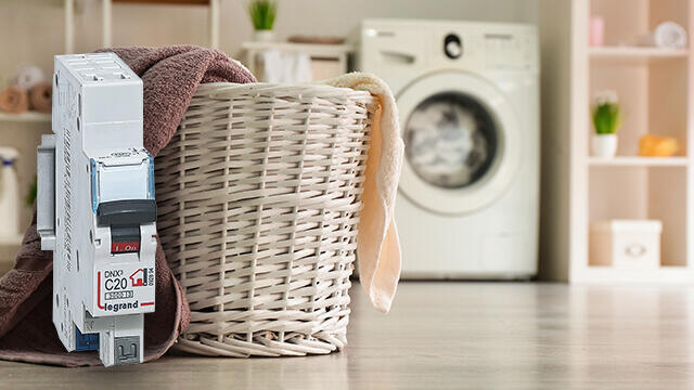 /sites/default/files/styles/640x360/public/lave linge disjonteur 20a bornes auto 640x360