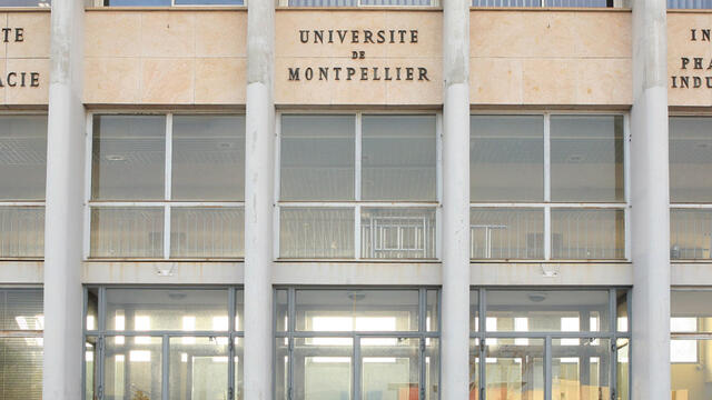 /sites/default/files/styles/640x360/public/pro solproj batpub universite montpellier mobile med01 0